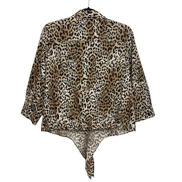 Chico’s Wrinkle-Resistant Leopard Print Tie Top - Size 1 (M) - Picture 4 of 8